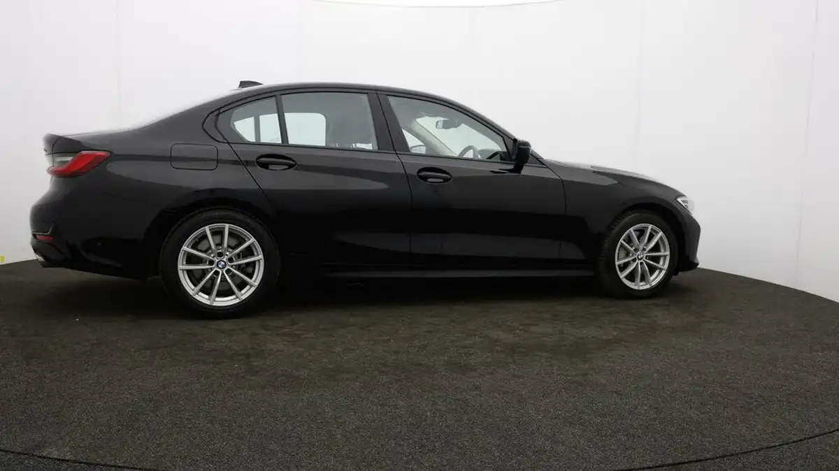 2020-bmw-3-series-20-330e-se-pro-saloon-4d-big-28