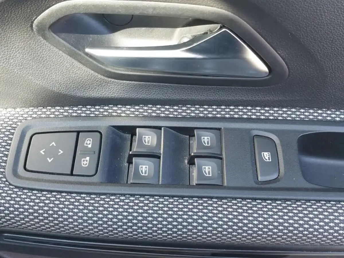 2022-dacia-jogger-10-tce-extreme-se-big-11