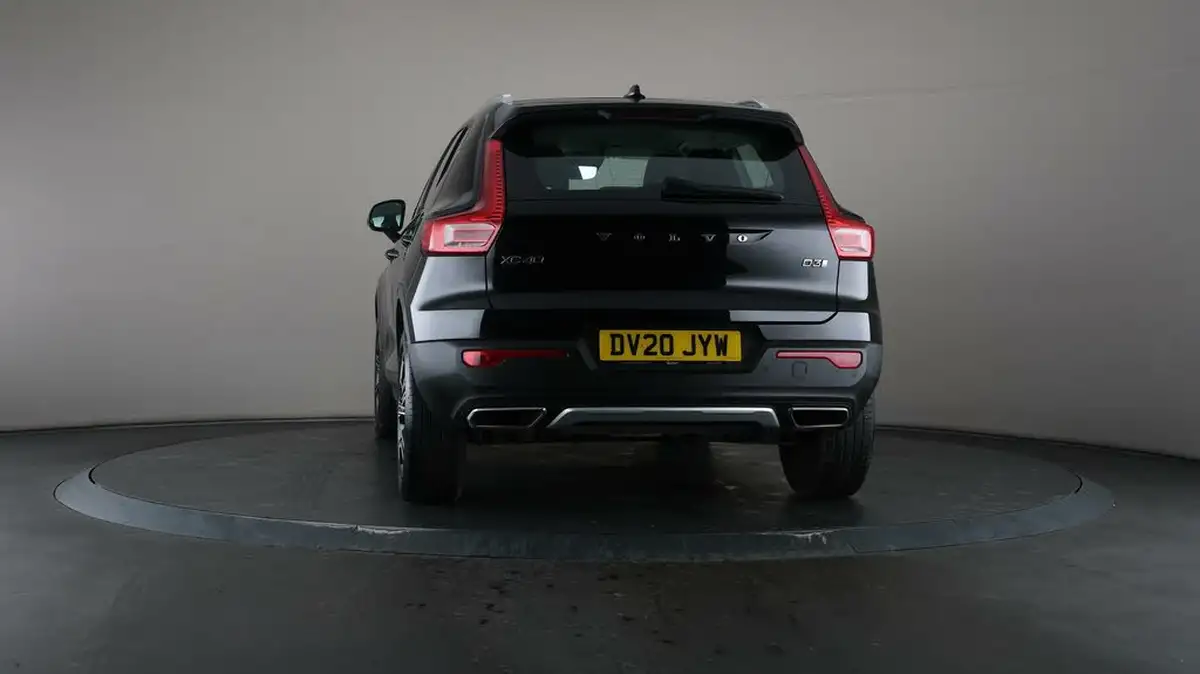 2020-volvo-xc40-20td-d3-inscription-pro-big-38