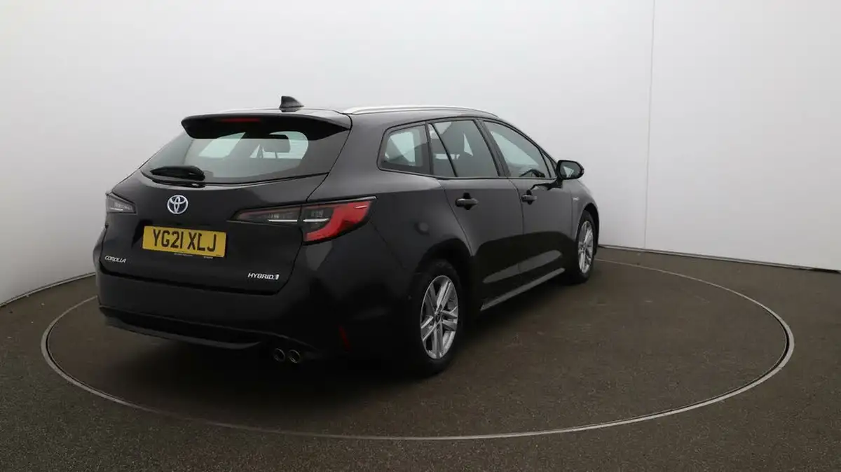 2021-toyota-corolla-20-vvt-i-icon-tech-touring-sports-big-49