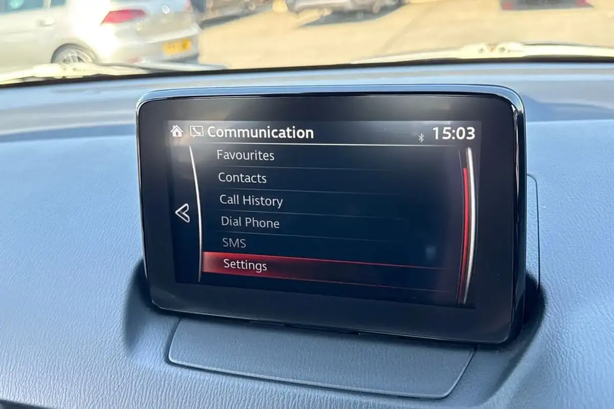2019-mazda-mazda2-15-se-l-nav-big-43