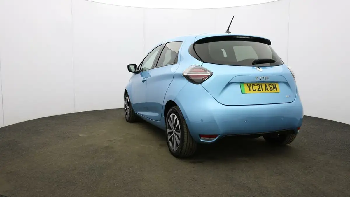 2021-renault-zoe-e-gt-line-big-24