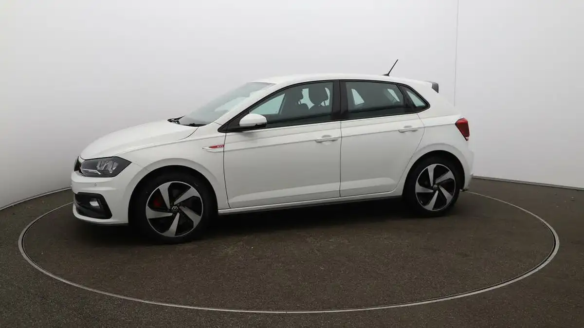 2021-volkswagen-polo-20-tsi-gti-big-58