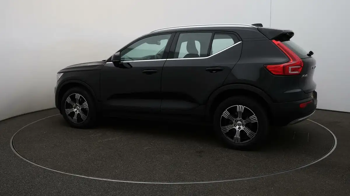 2021-volvo-xc40-20-b4-inscription-197bhp-geartronic-big-41
