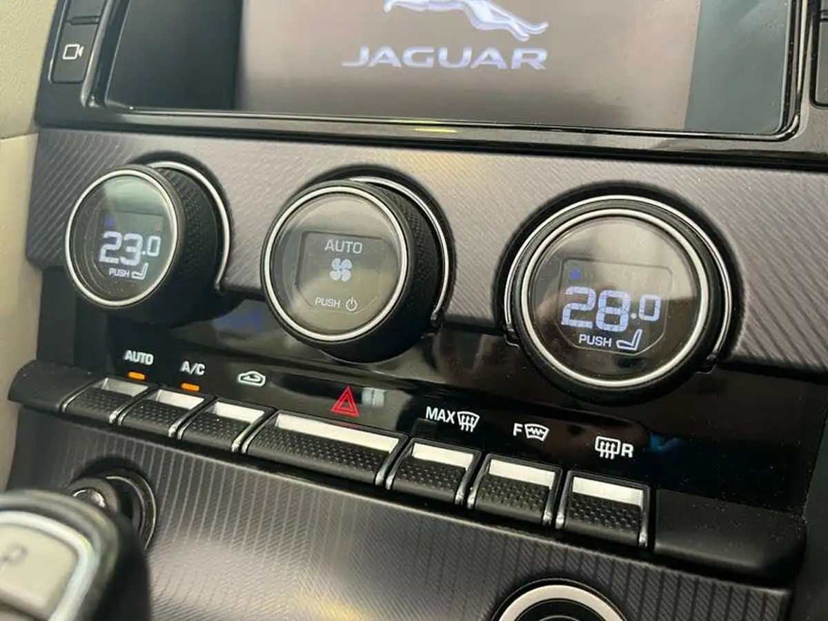 2017-jaguar-f-type-30-v6-sc-r-dynamic-380ps-awd-ss-convertible-auto-big-22