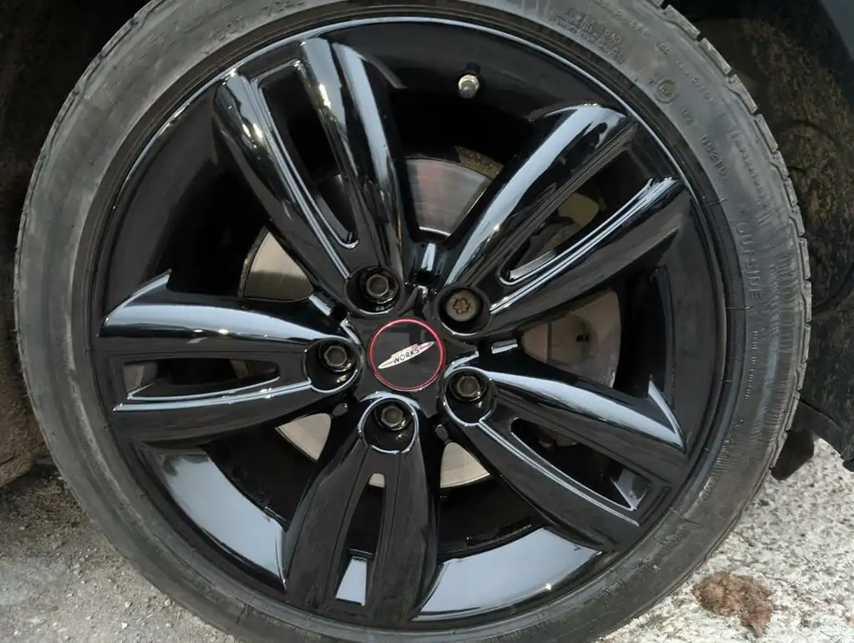 2015-mini-cooper-20-cooper-s-3d-sport-auto-big-27