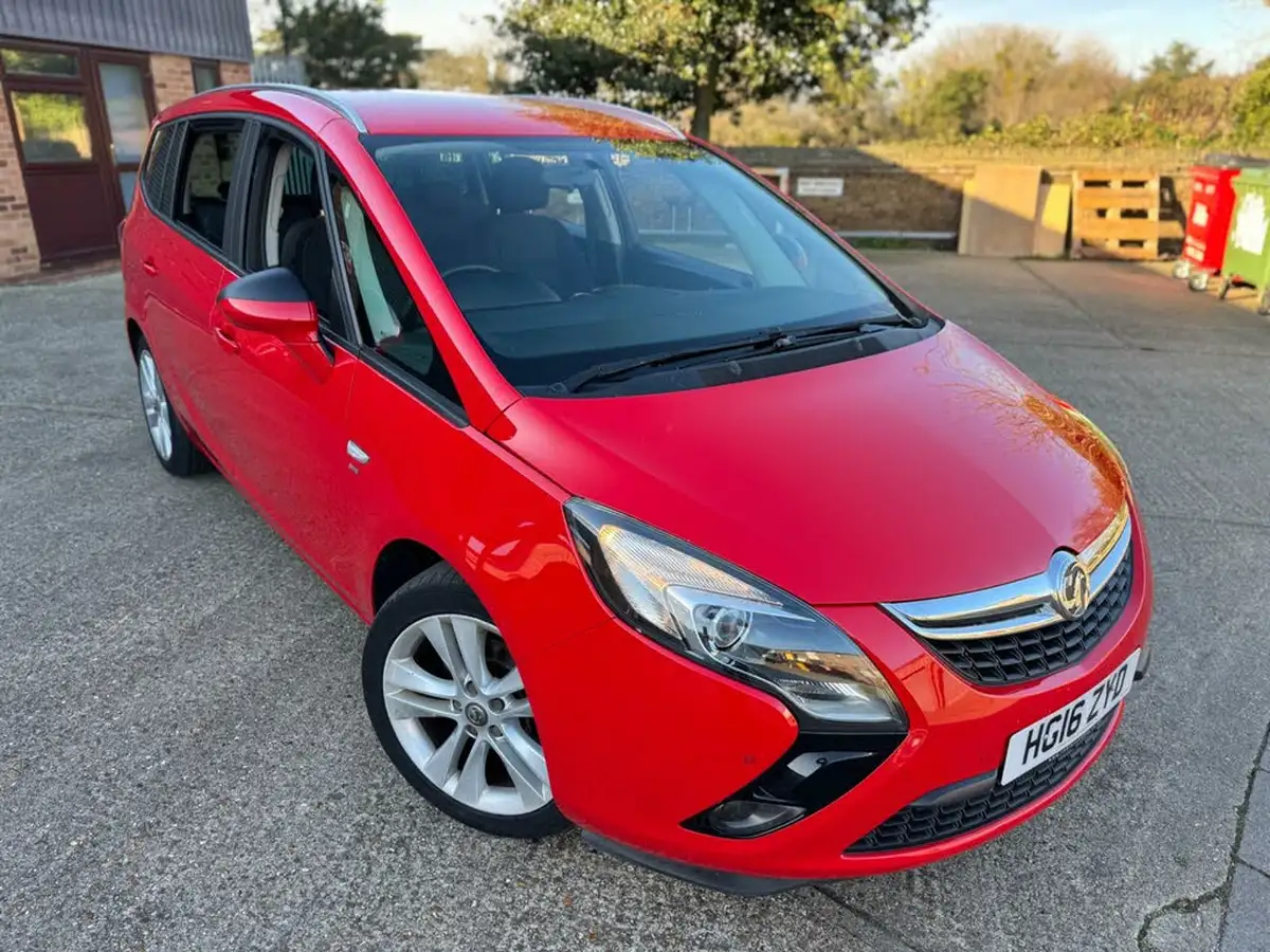 2016-vauxhall-zafira-tourer-14i-16v-turbo-sri-big-54