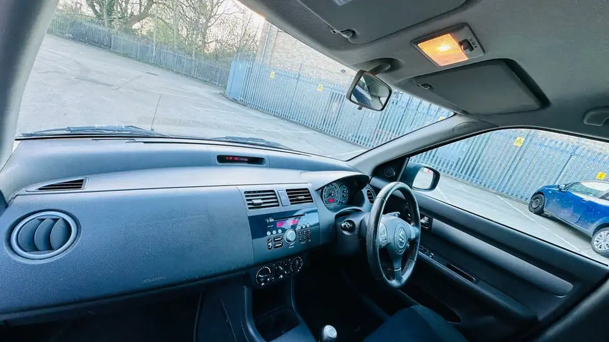 2008-suzuki-swift-15-glx-5d-big-27