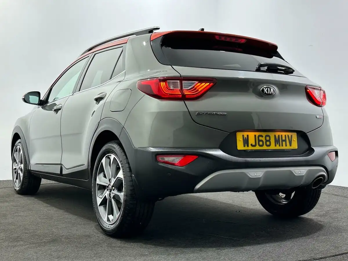 2018-kia-stonic-10-t-gdi-4-big-46