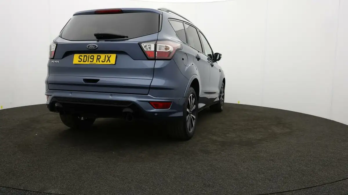 2019-ford-kuga-15tdci-st-line-ss-big-73