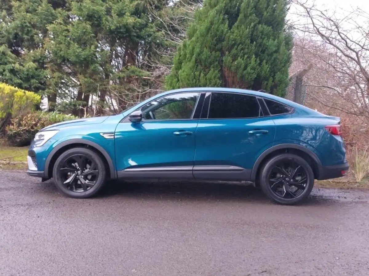 2023-renault-arkana-16-rs-line-big-3