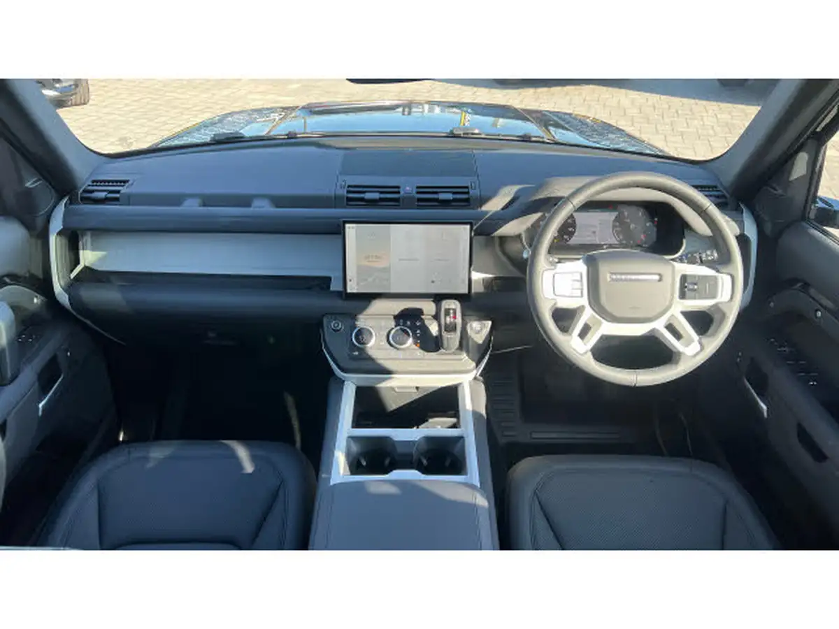 2024-land-rover-110-defender-30-d350-x-dynamic-se-big-8