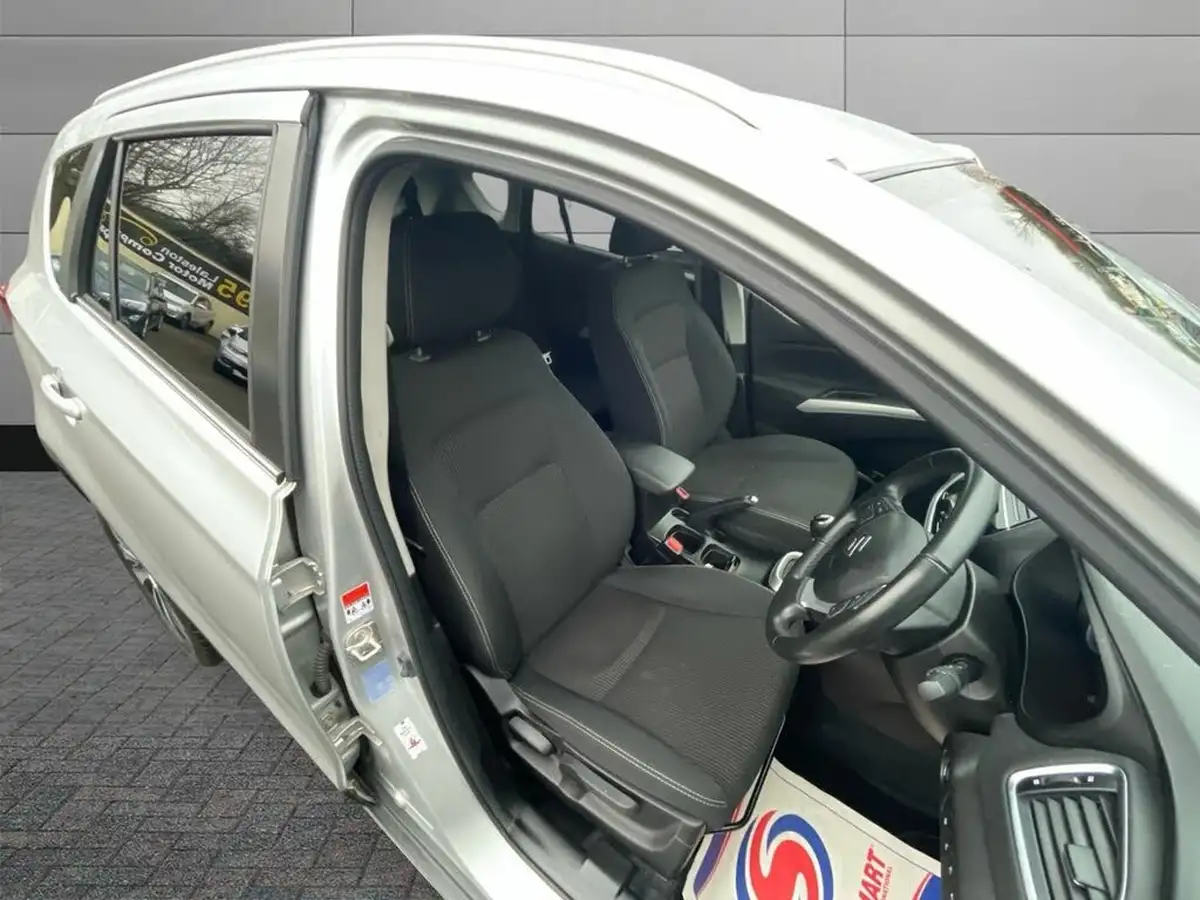 2021-suzuki-s-cross-14-boosterjet-sz-t-big-9
