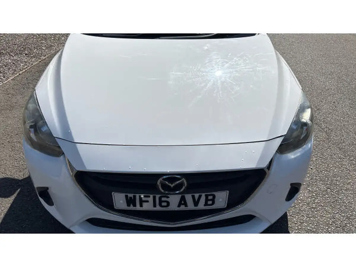 2016-mazda-mazda2-15-se-big-7