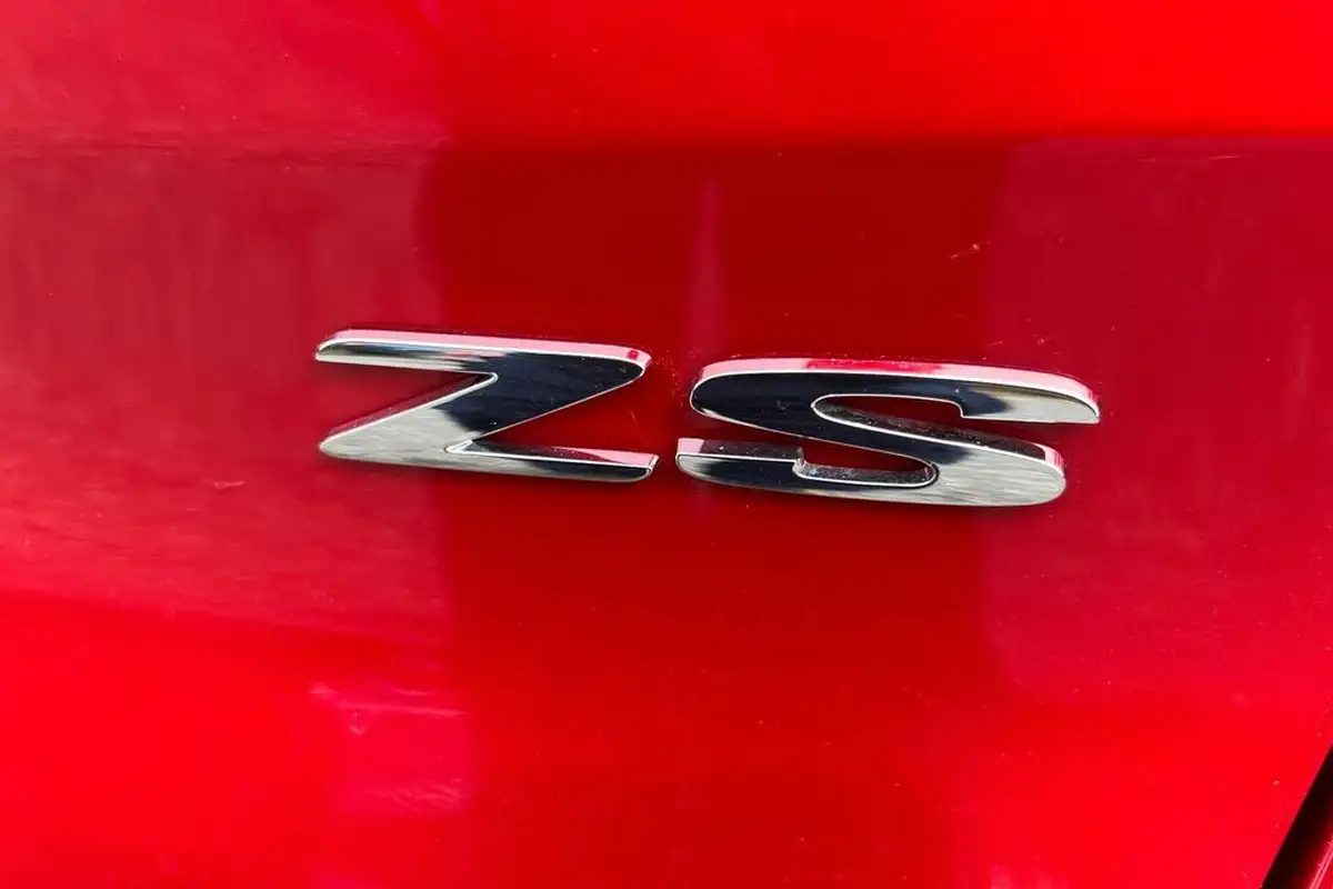 2023-mg-zs-suv-10t-gdi-exclusive-big-25