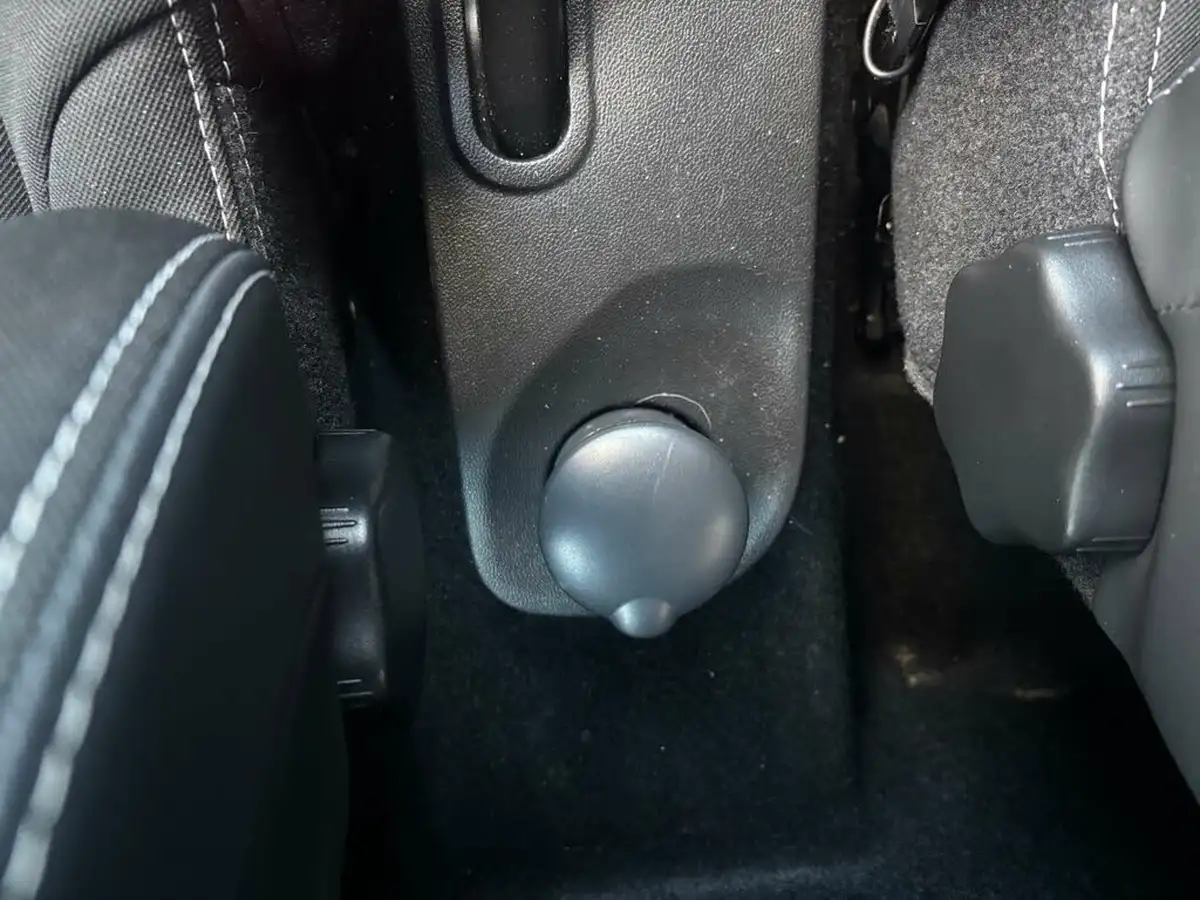 2019-renault-clio-09-tce-play-90ps-big-34