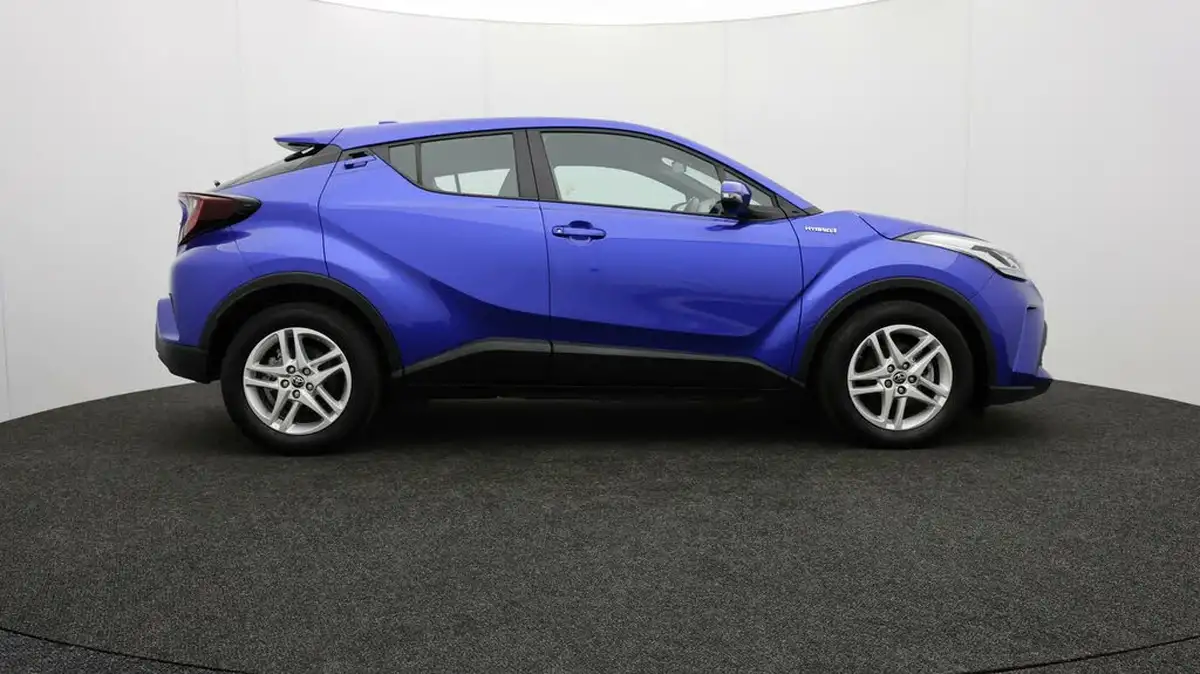 2022-toyota-c-hr-18-vvt-i-icon-big-33