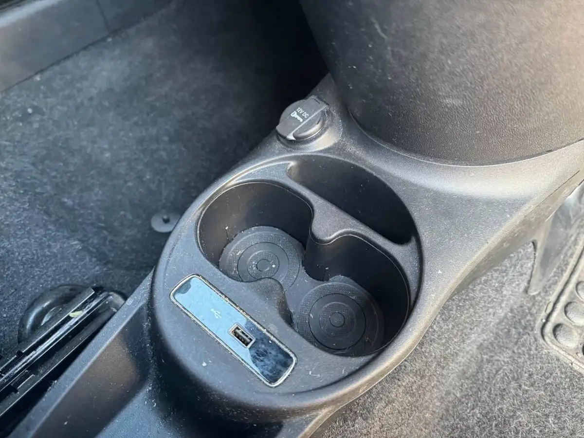 2019-fiat-500-12-s-big-26