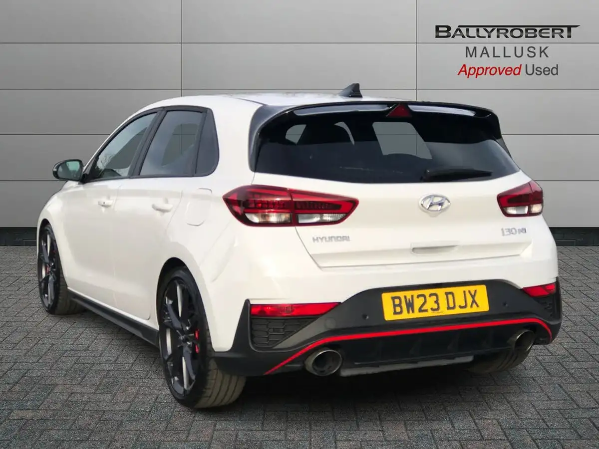2023-hyundai-i30-n-20-t-gdi-n-performance-hatchback-dct-big-1