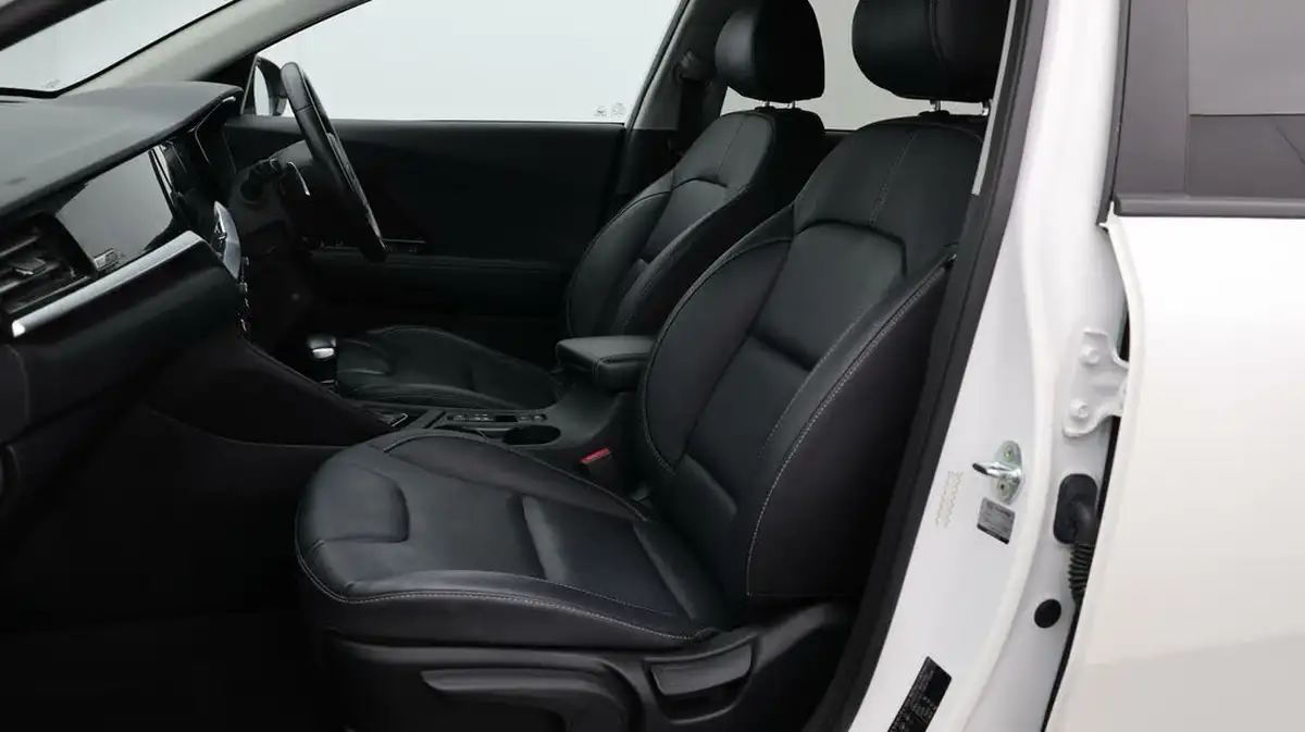 2021-kia-niro-16-gdi-4-132kwh-big-12