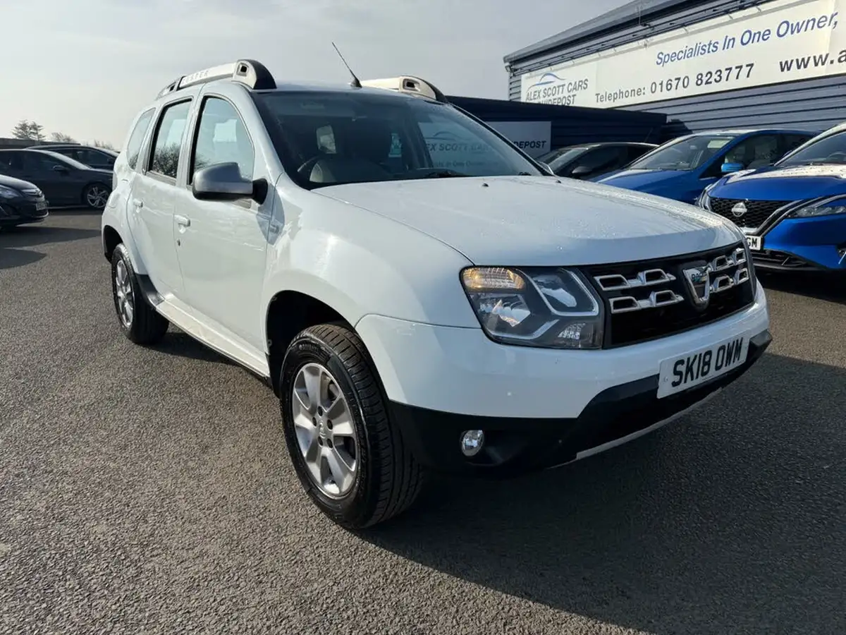 2018-dacia-duster-12-tce-nav-4x4-big-10