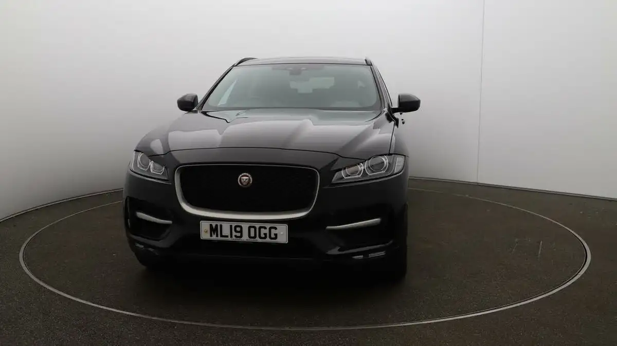 2019-jaguar-f-pace-20-i4d-r-sport-180ps-ss-auto-big-32