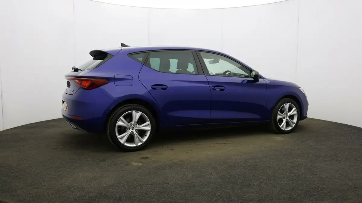 2020-seat-leon-14-e-hybrid-fr-hatchback-big-49