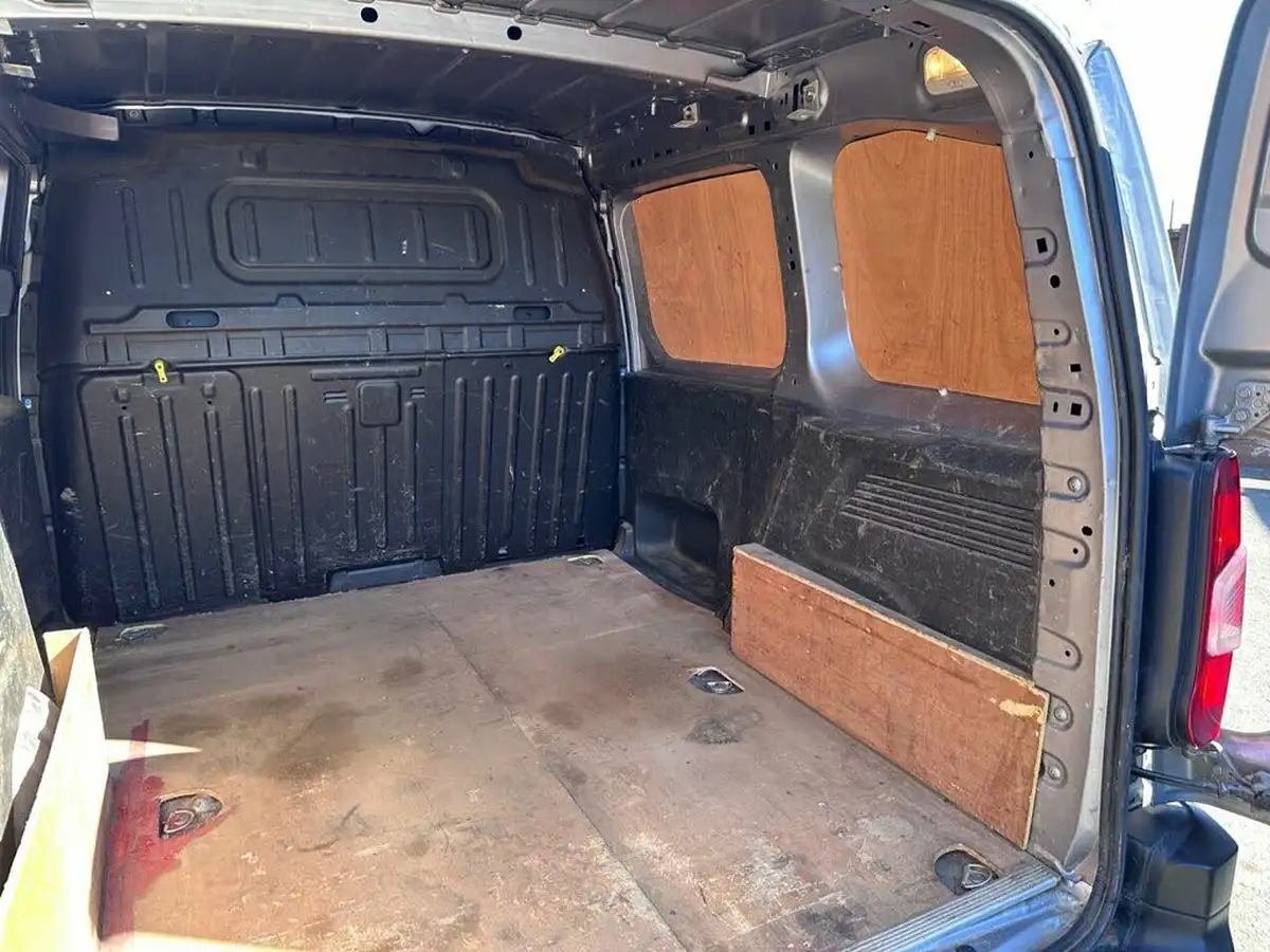 2019-citroen-berlingo-15bluehdi-1000-enterprise-130pseu6dt-e-ss-panel-eat8-auto-big-23