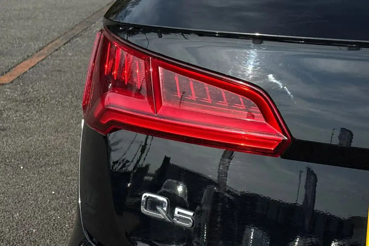 2018-audi-q5-20-tdi-quattro-sport-big-31