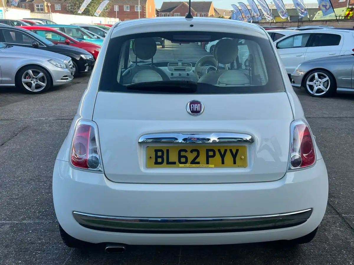 2013-fiat-500-12-lounge-big-10