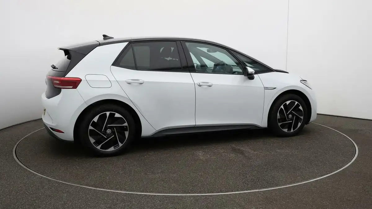 2022-volkswagen-id3-e-family-204ps-performance-big-42