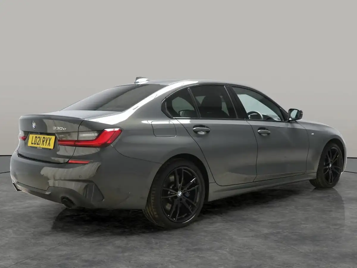 2021-bmw-3-series-20-330e-m-sport-pro-edition-saloon-4d-big-6