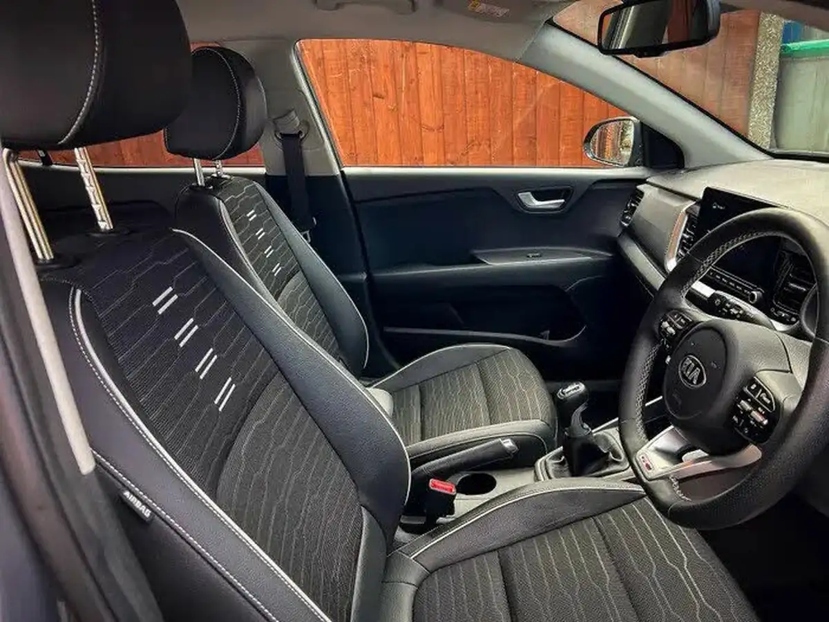 2021-kia-stonic-10-t-gdi-gt-line-s-big-3