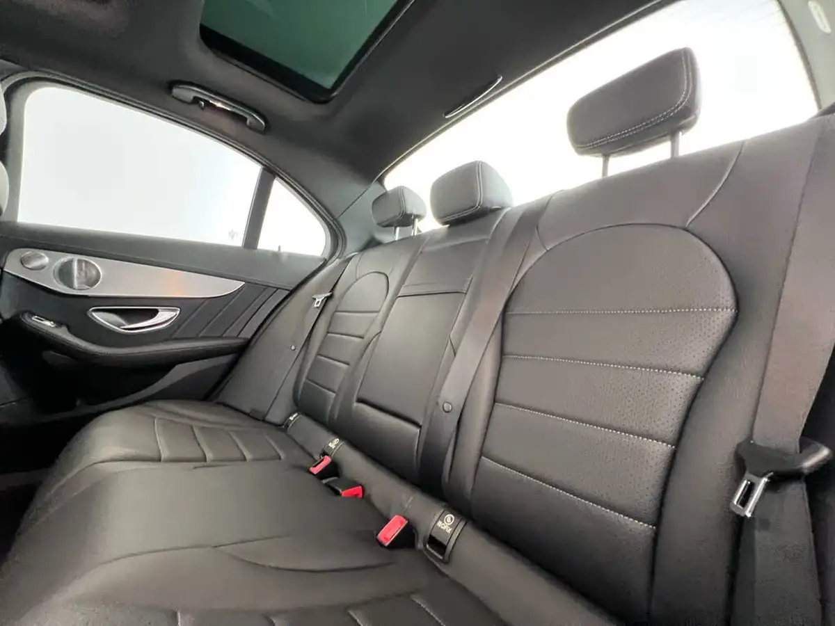 2015-mercedes-benz-c-class-20-c200-amg-line-184ps-premium-plusss-saloon-4d-7g-tronic-plus-big-12