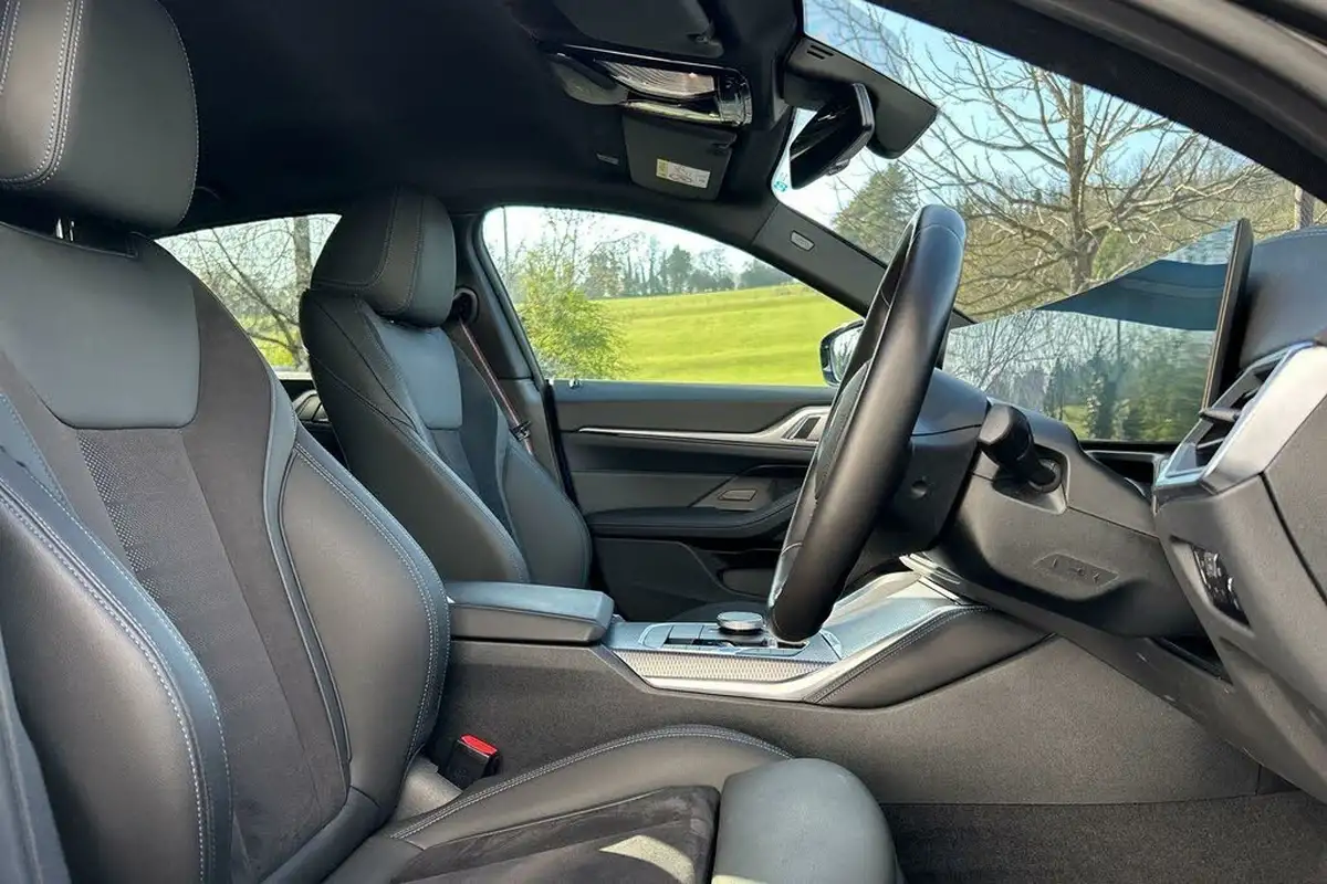 2023-bmw-i4-e-edrive40-m-sport-big-11