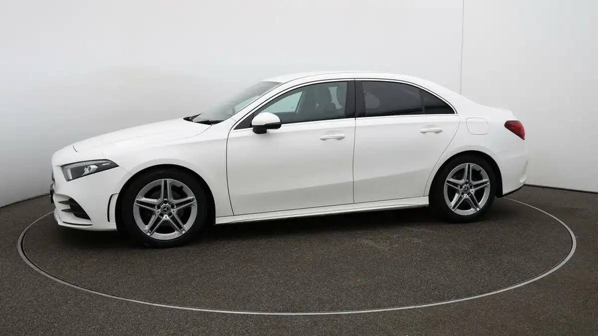2020-mercedes-benz-a-class-13-a200-amg-line-saloon-4d-big-57