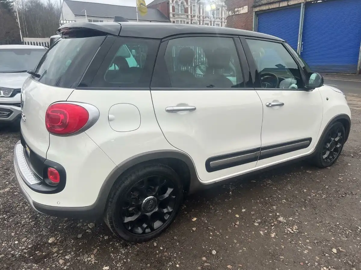 2014-fiat-500l-16-multijet-trekking-big-3
