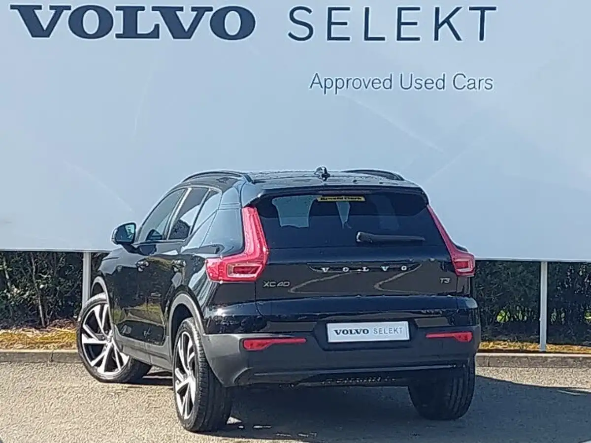 2021-volvo-xc40-15-t3-r-design-pro-163bhp-geartronic-big-1