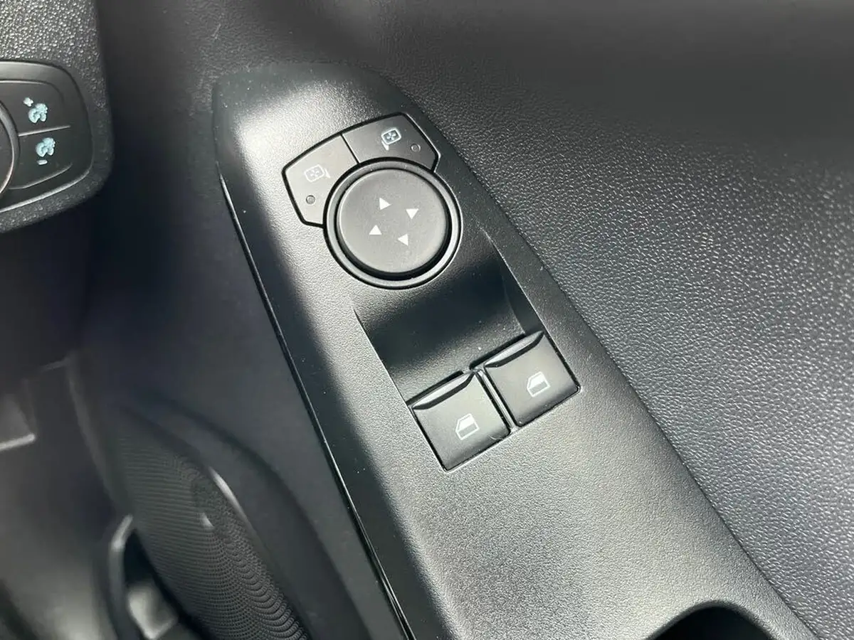 2022-ford-fiesta-11-ti-vct-trend-5d-big-21