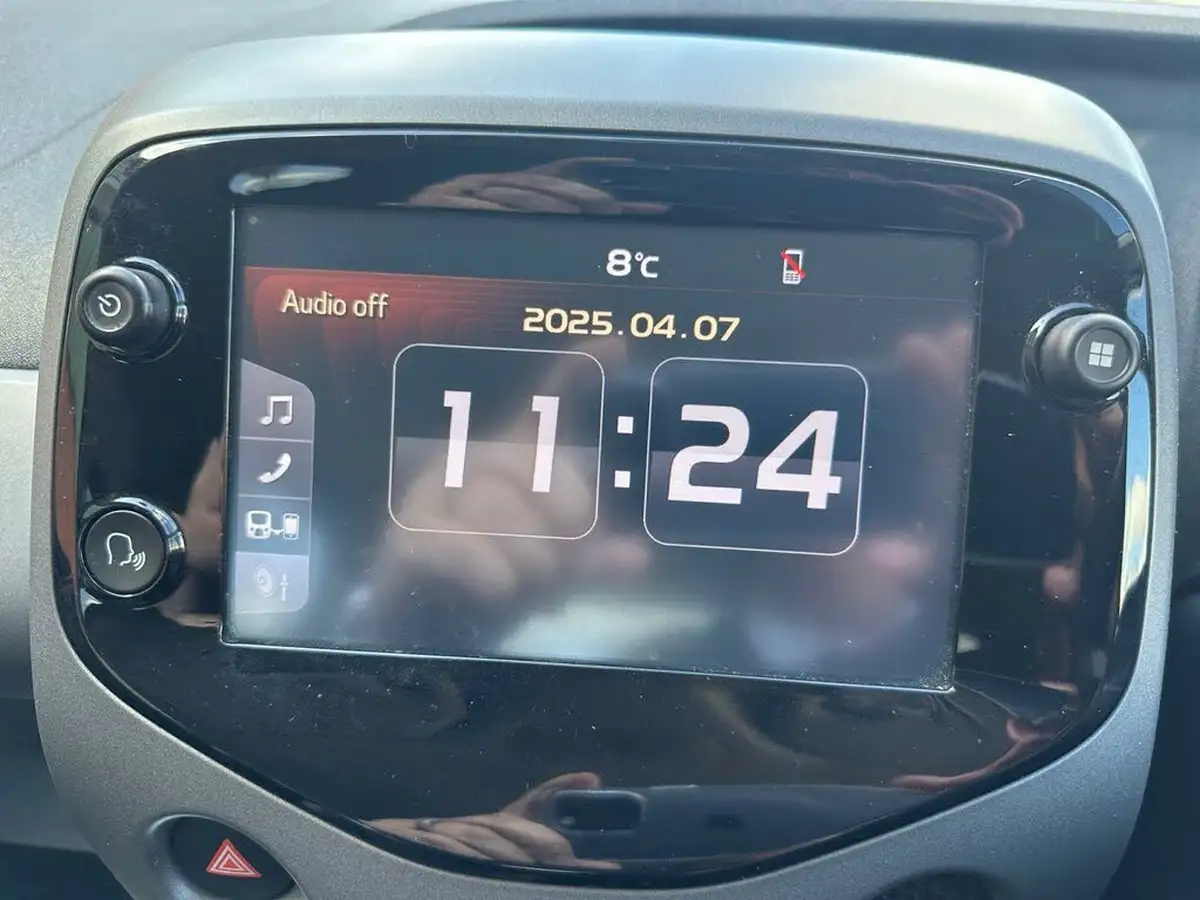 2020-toyota-aygo-10-vvt-i-x-trend-big-13