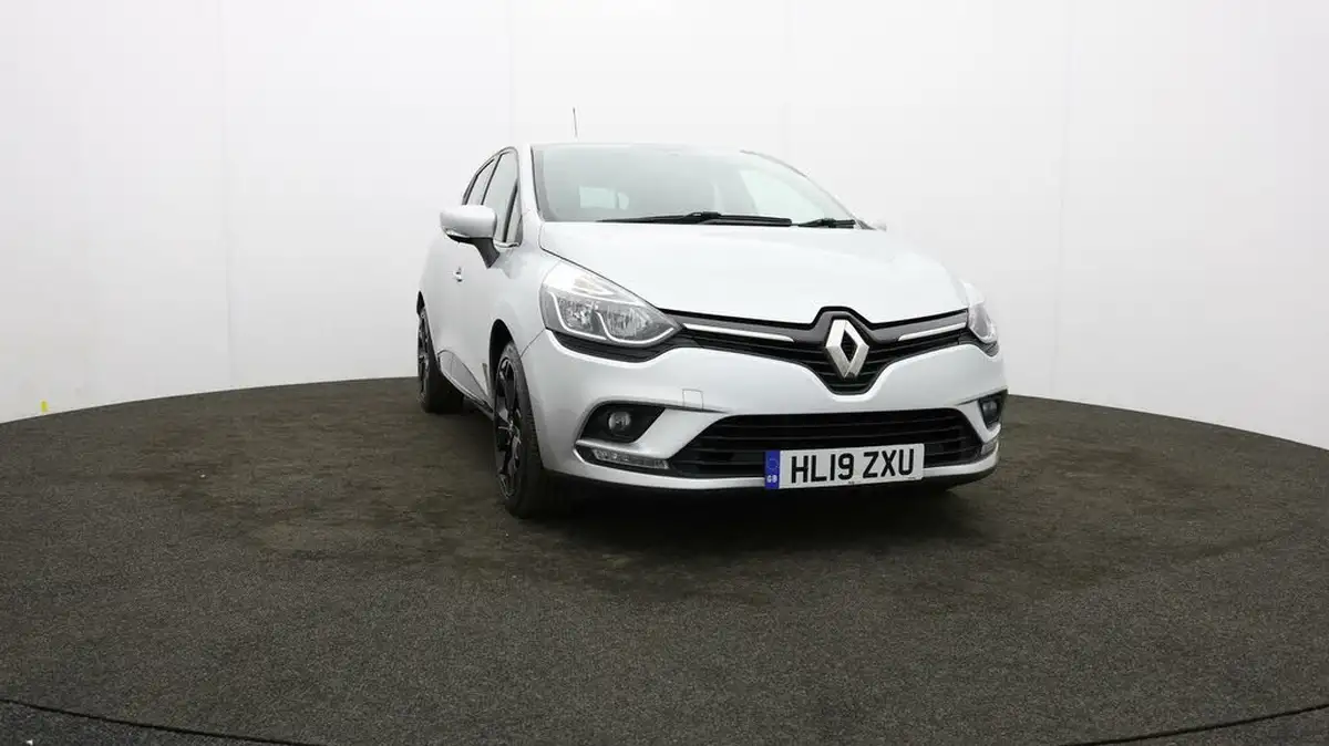 2019-renault-clio-15dci-iconic-90ps-ss-edc-auto-big-42