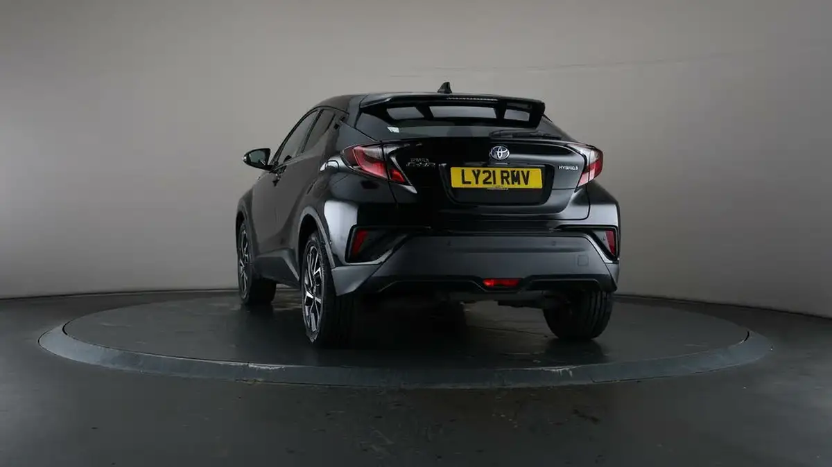 2021-toyota-c-hr-18-vvt-i-design-big-50