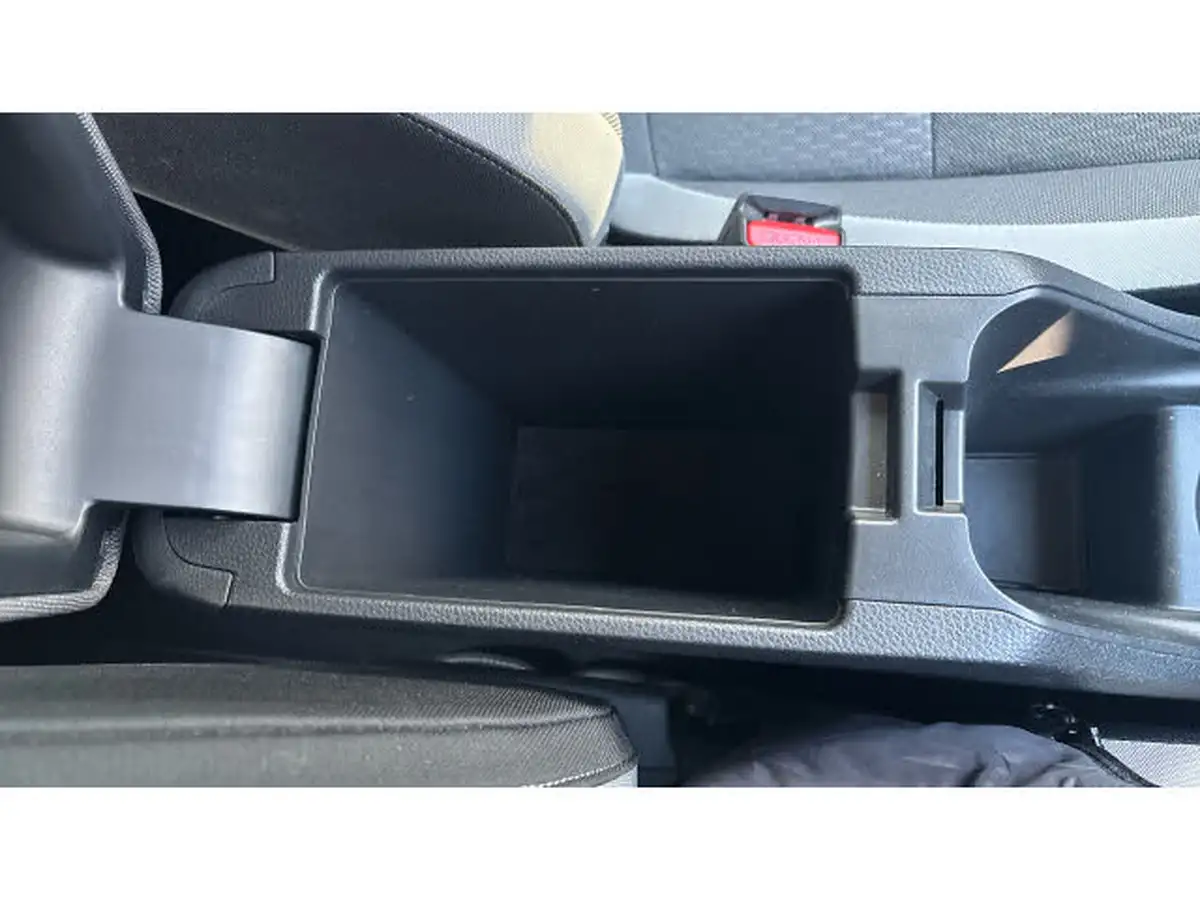 2021-honda-jazz-15-i-mmd-crosstar-ex-109ps-two-tone-big-31