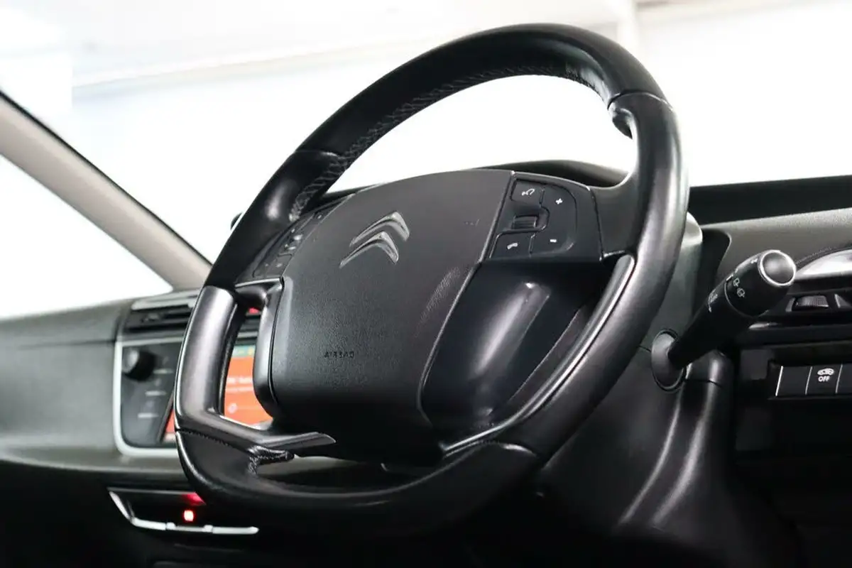 2021-citroen-grand-c4-spacetourer-15bluehdi-feel-plus-ss-big-9