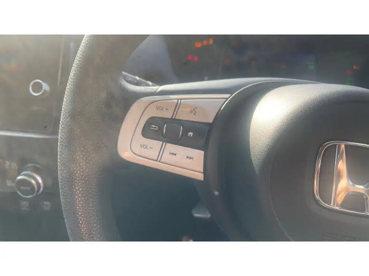 2020-honda-jazz-15-i-mmd-sr-big-21