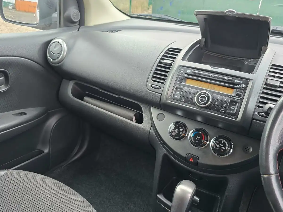 2008-nissan-note-16-tekna-auto-big-36