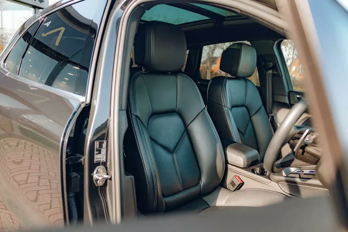 2023-porsche-macan-29-v6-s-big-29