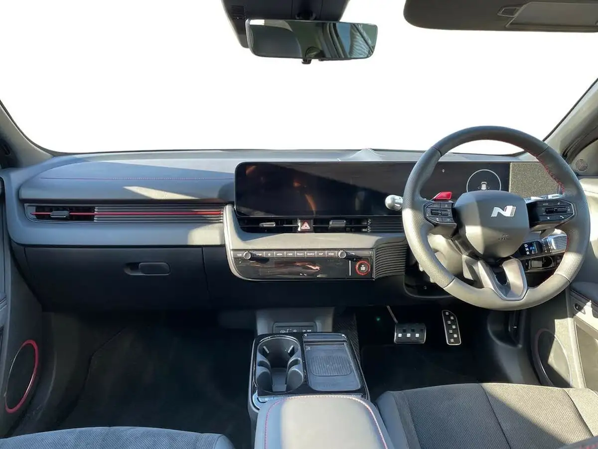 2024-hyundai-ioniq-5-e-n-line-s-325ps-digital-mirrors-awd-big-12