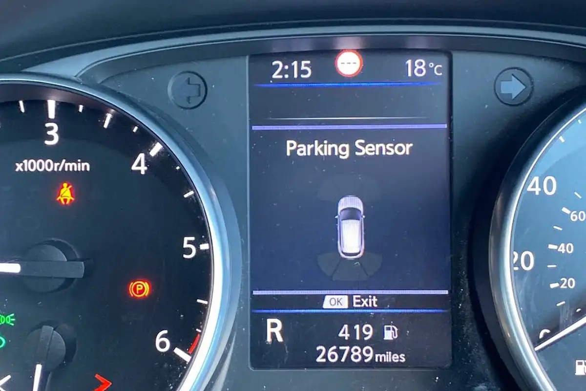 2019-nissan-qashqai-15dci-acenta-premium-17in-alloys-dct-big-43