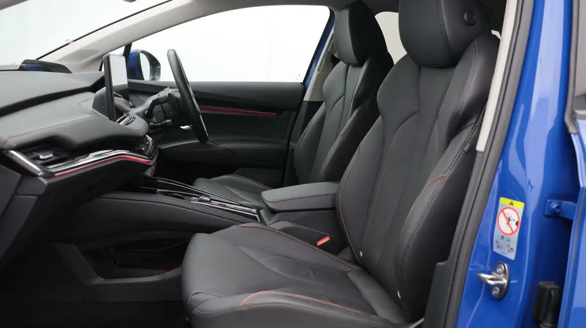 2021-skoda-enyaq-e-60-62-kwh-big-14